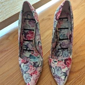 Elle Floral Heels Size 10